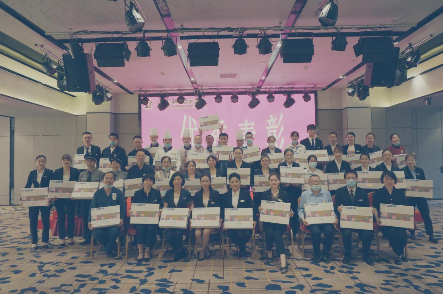 5f4ca50008882.jpg 6.jpg